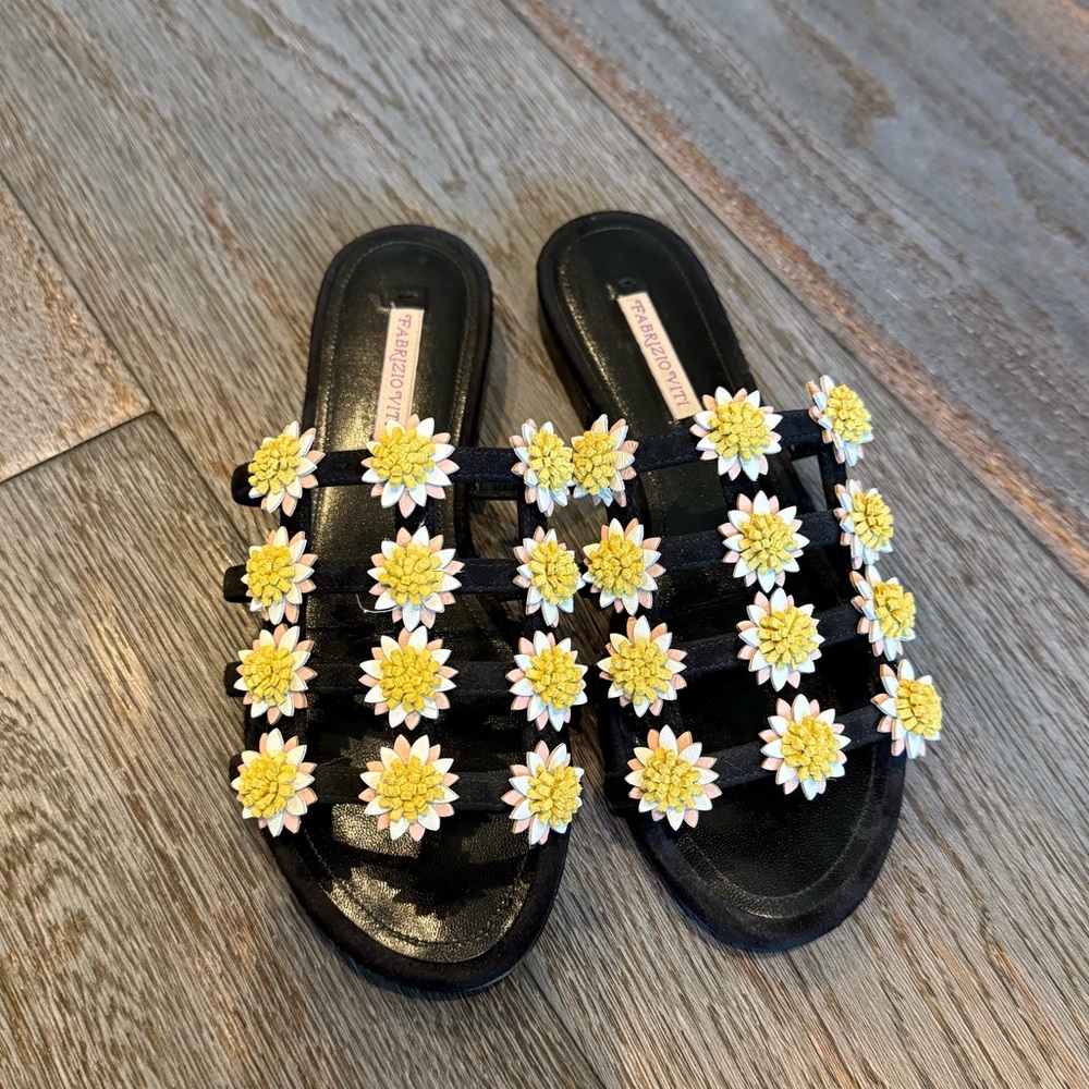 Fabrizio Viti Black Floral-Strap Slide Sandals with Yellow Daisy Embellishments